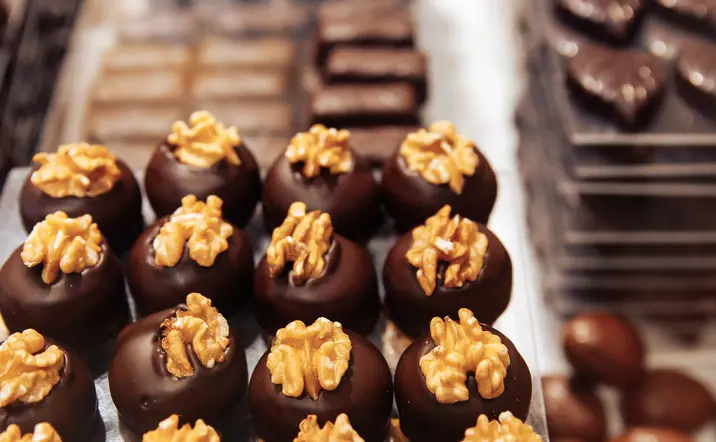 Chocolates belgas - Excursión Privada a Brujas desde Ámsterdam - Visitas guiadas y Free tour en español Buendía Holanda