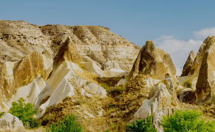 Chimeneas de hadas en Pasabag - Tour Rojo por el Norte de Capadocia - Excursiones y Visitas guiadas en español Buendía Turquía