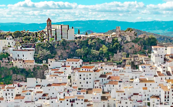 Ruta en Bicicleta de Montaña a Casares por la Sierra Bermeja