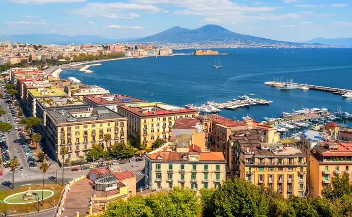 Visita Nápoles y excursión a Pompeya
