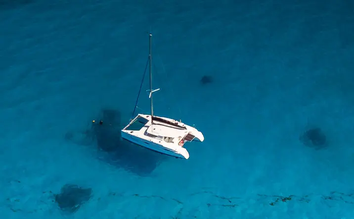 Excursión en Catamarán de medio día en Fornells