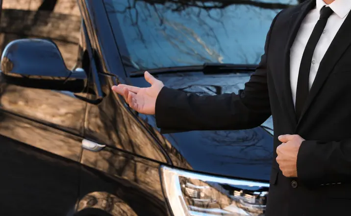 Traslado privado entre Avilés y el aeropuerto de Asturias