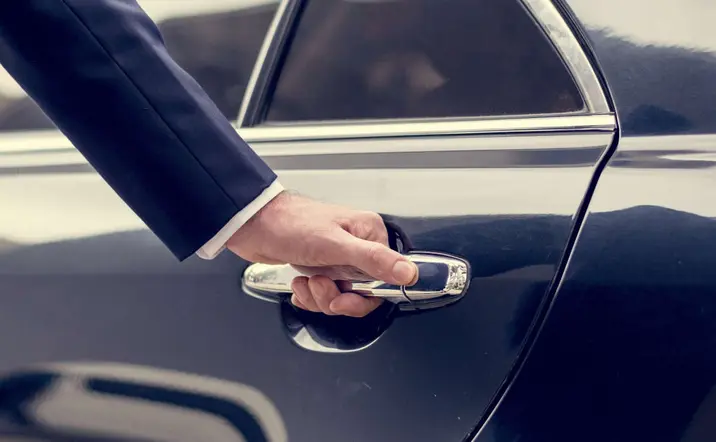 Traslado privado entre Oviedo y el aeropuerto de Asturias