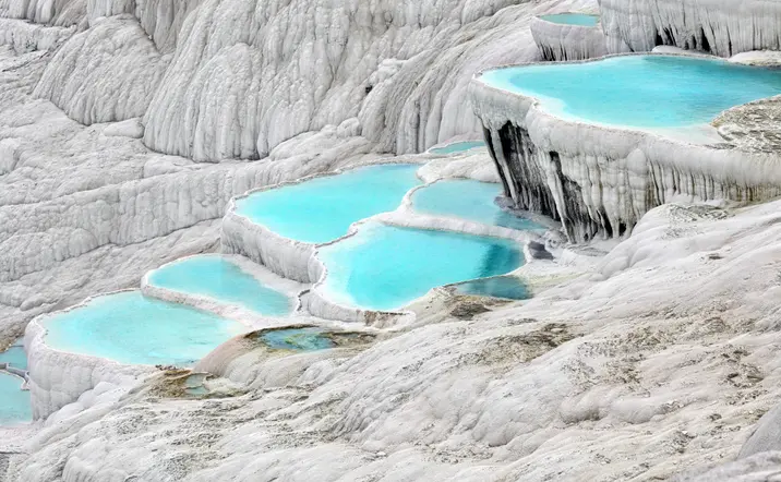 Piscinas de Pamukkale, un espectáculo visual irrepetible.