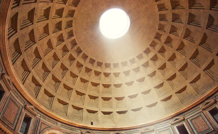 La famosa cúpula del Panteón te dejará sin palabras.