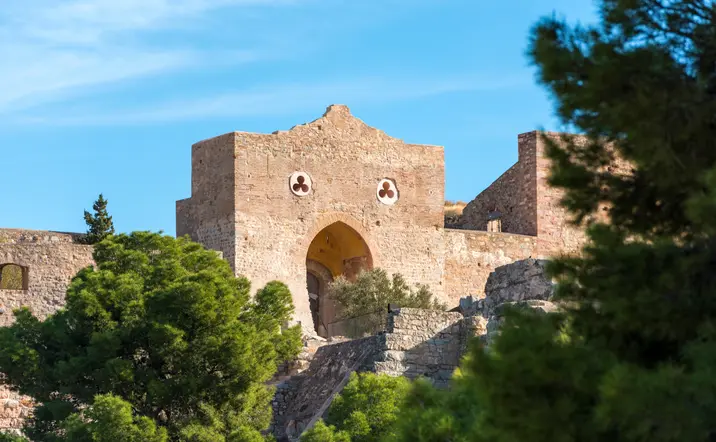 as ruinas romanas del castillo de Sagunto te transportarán a una época de gran esplendor.
