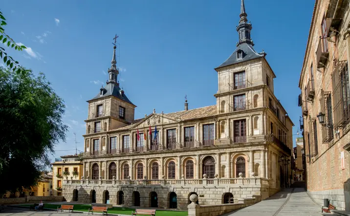 El edificio del Ayuntamiento, un punto clave de la vida social y cultural de la ciudad.