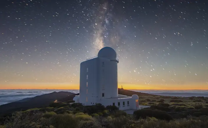 Cielo despejado para poder ver el cielo con total claridad.