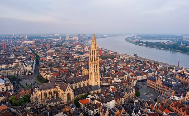 Excursión a Amberes y Atomium desde Bruselas en autobús - buendía