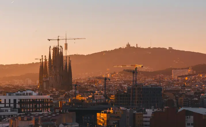 Visita guiada a la Sagrada Familia con acceso prioritario - buendía