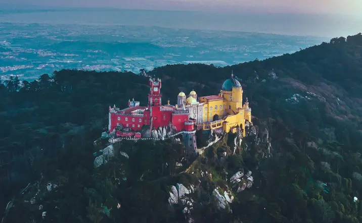 Excursión a Sintra, Palacio da Pena, Quinta da Regaleira y Cabo da Roca desde Lisboa - buendía