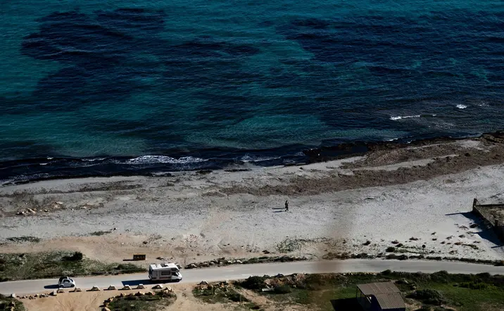 Excursión a Tabarca en Ferry, Santa Pola y Laguna Rosa de Torrevieja desde Alicante