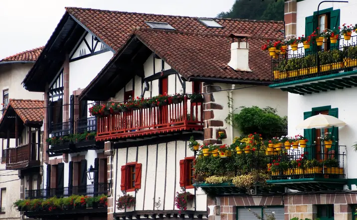 Excursión a Espelette, Ainhoa y Sare desde Bilbao - buendía