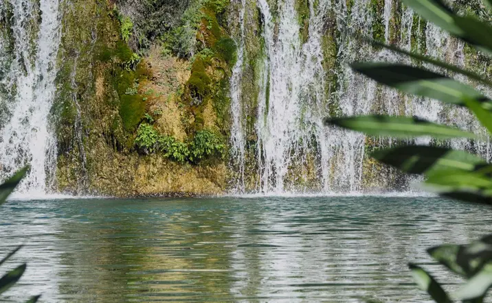 Excursión a Guadalest, Altea y Fuentes del Algar desde Benidorm - buendía