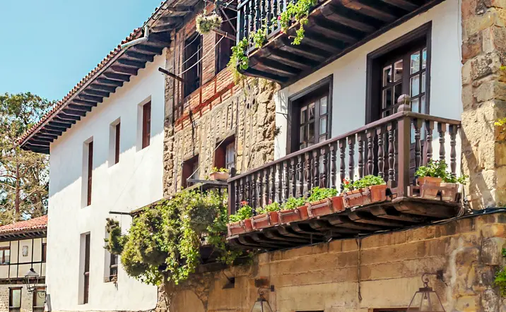 Free tour Santillana del Mar Imprescindible - buendía